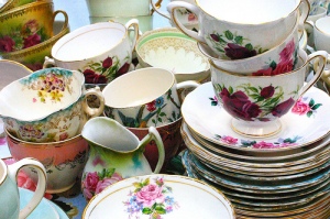 mismatched-teacups_tweed-run